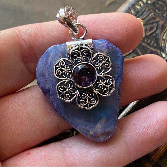 Solar Quartz, Amethyst sterling pendant - Picture 5 of 7